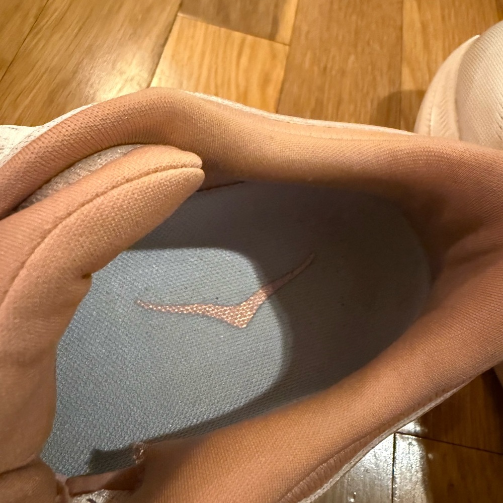 Hoka Women's Cream and Pink Sneakers - Picture 5 of 7